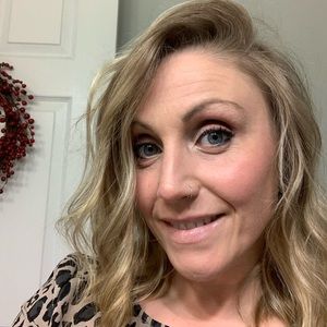 Meet your Posher, Catherine